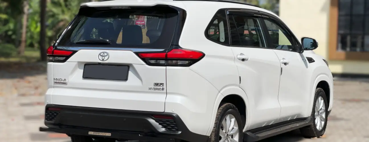 Innova Hycross on Rent