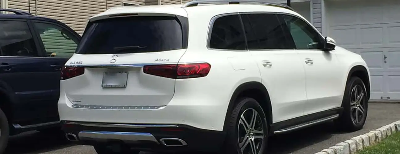 Chauffeur-driven Mercedes GLS for wedding and VIP travel in Jaipur